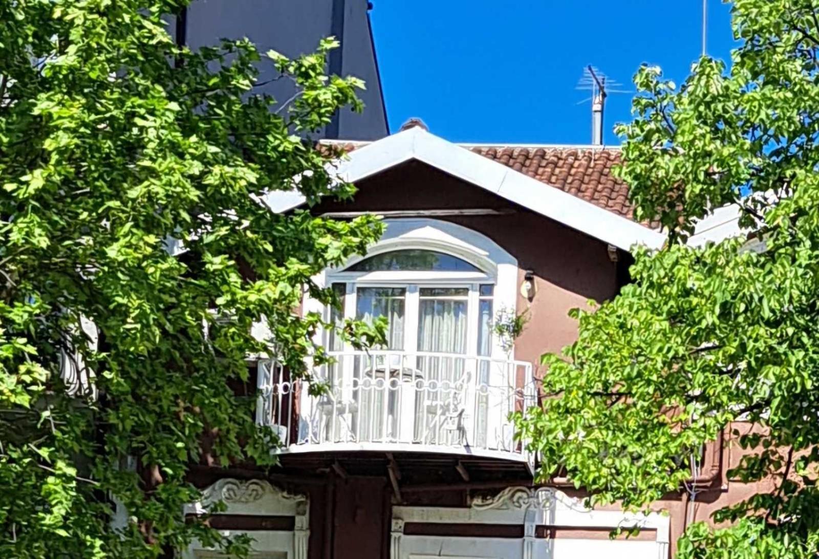 Gallery Apartment Подгориця Екстер'єр фото