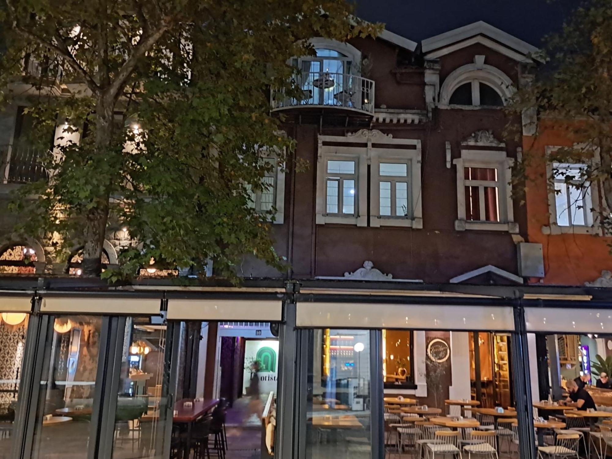 Gallery Apartment Подгориця Екстер'єр фото